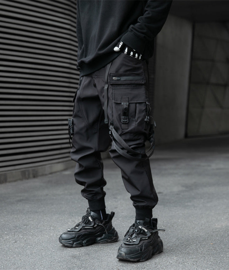 Paratrooper Cargo Joggers – Matte Black
