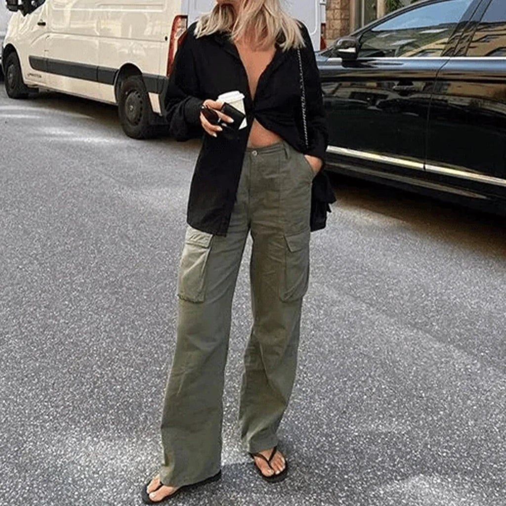 Baggy Wide-Leg Cargo Pants – Women's