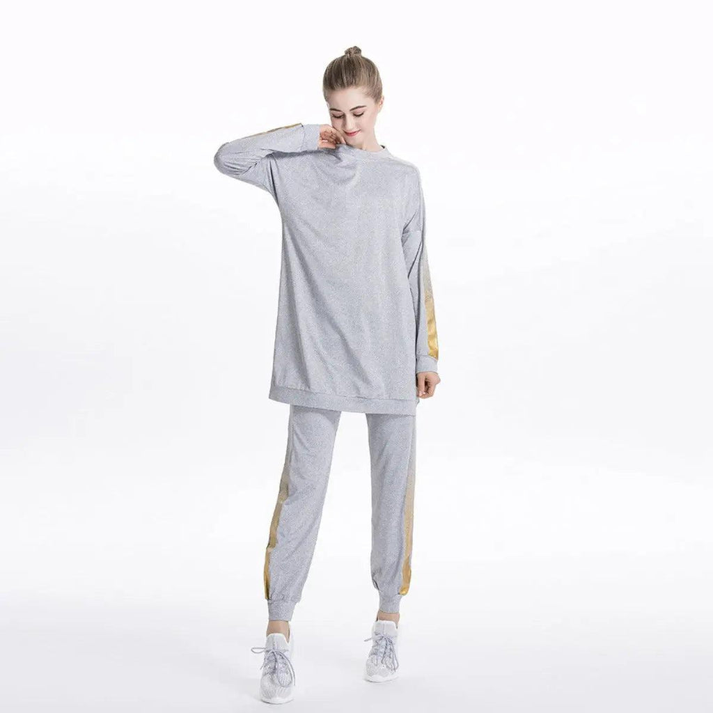Two-Piece Crewneck & Jogger Sweatsuit – Women's