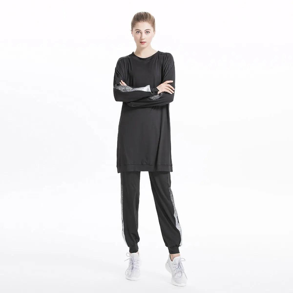 Two-Piece Crewneck & Jogger Sweatsuit – Women's